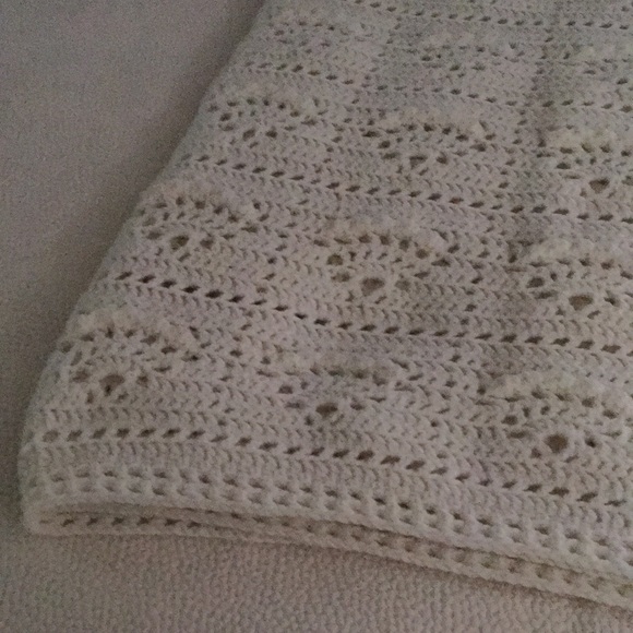 HAND MADE CROCHETED SOFA BLANKET